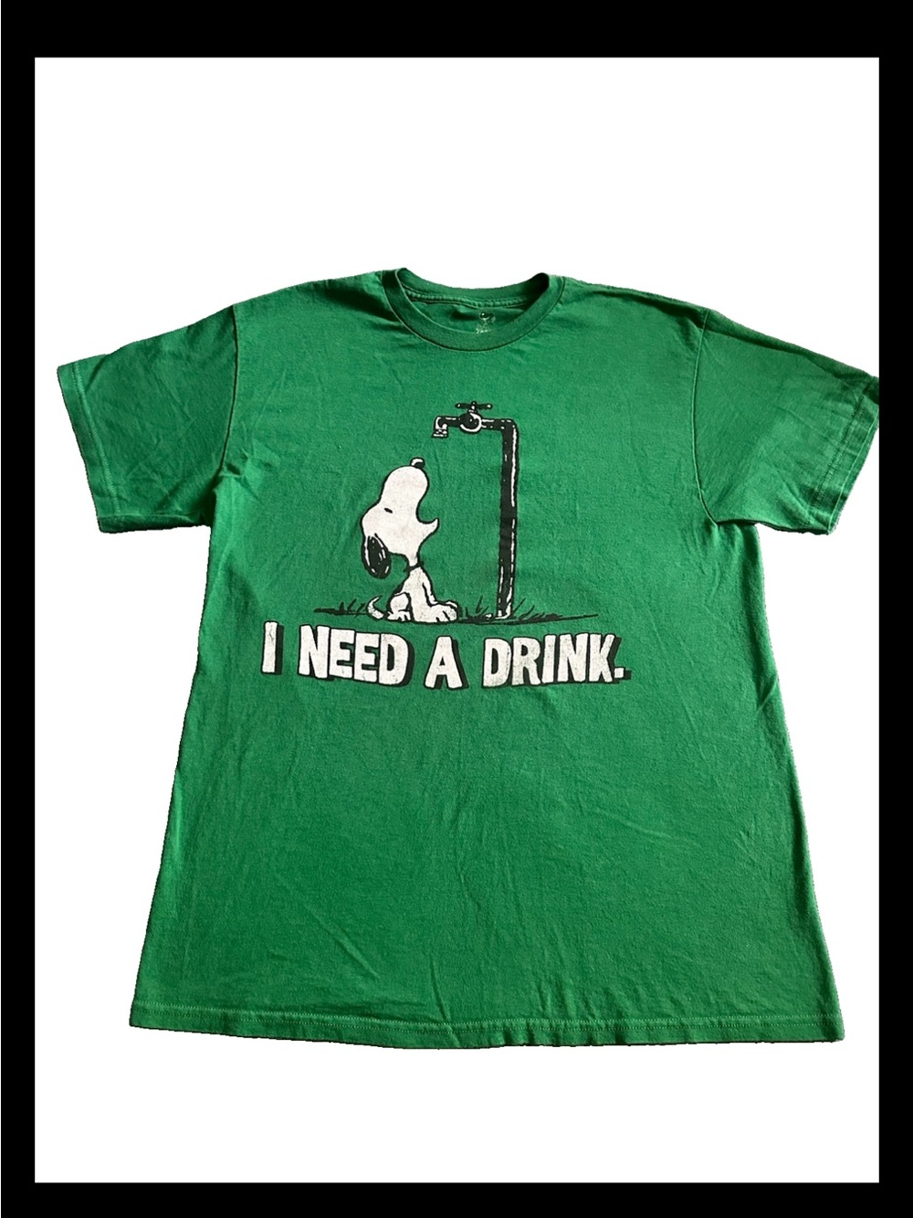 Snoopy Peanuts “I Need a Drink” Green Cartoon Graphic Print T Shirt Size Large